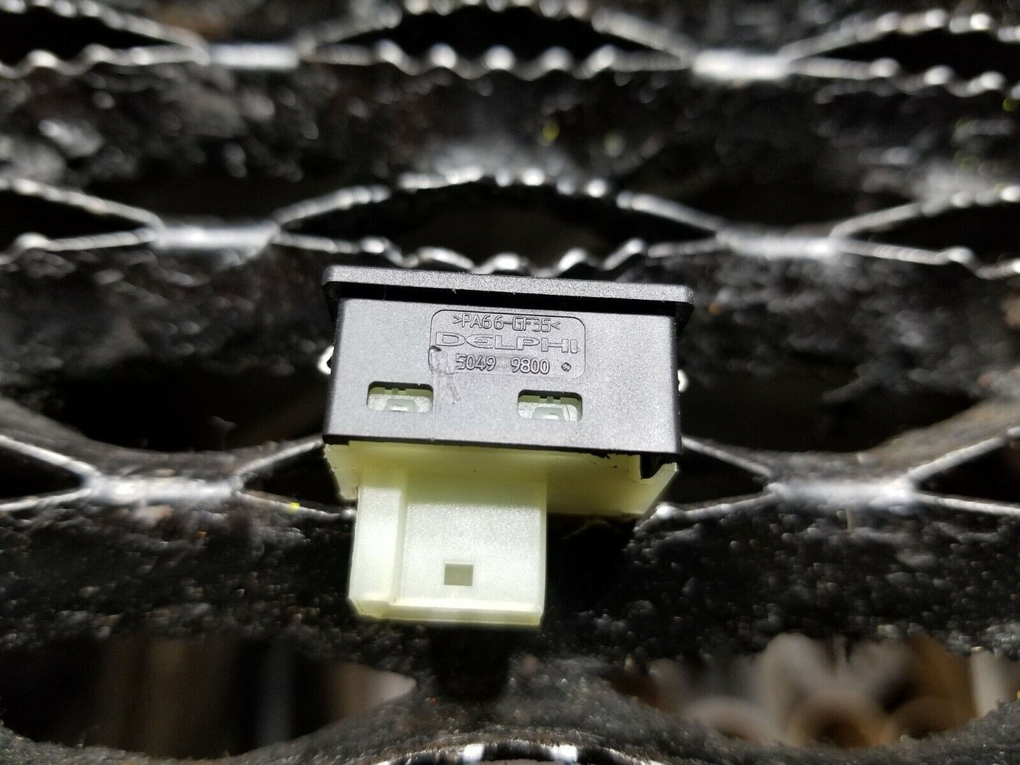 06 07 08 09 10 BMW 650i E63 Trunk Release Unlocking Control Switch Button OEM