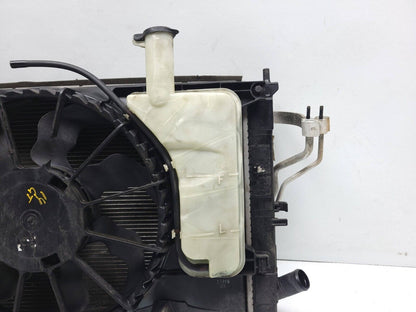 14 15 16 17 Hyundai Elantra Gt Radiator Condenser Fan & Shroud OEM  Manual Trans