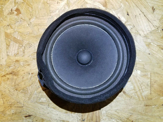 15 16 17 Chevrolet Equinox Front Door Audio Speaker  23267080 OEM 24k
