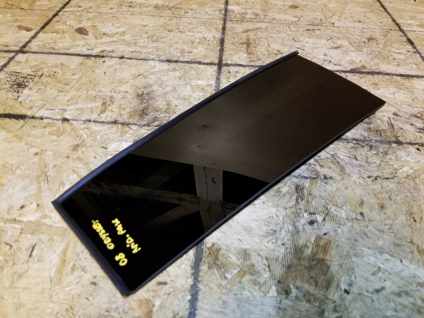 05-10 Honda Odyssey Glass Sliding Door Right Pass Side Middle Vent Window