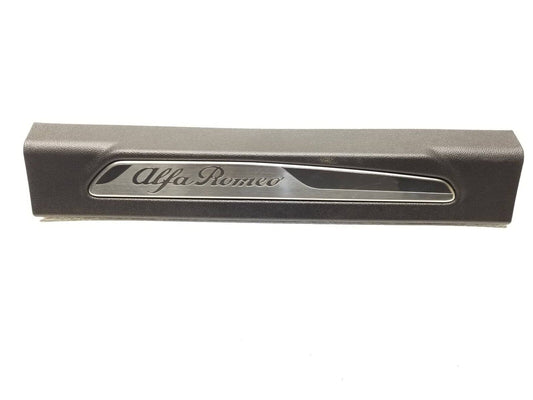 17 18 19 Alfa Romeo Giulia Front Right Passenger Sill Scuff Plate Trim OEM