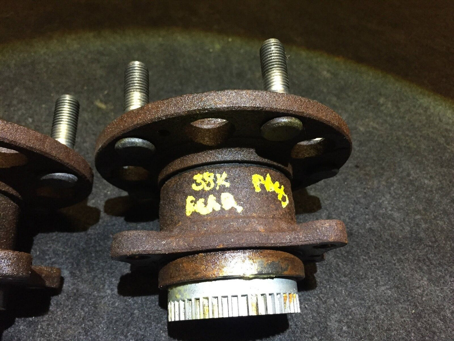 14 15 16 Kia Forte Rear Wheel Bearing & Hub 52710-3x000 2pcs OEM 38k