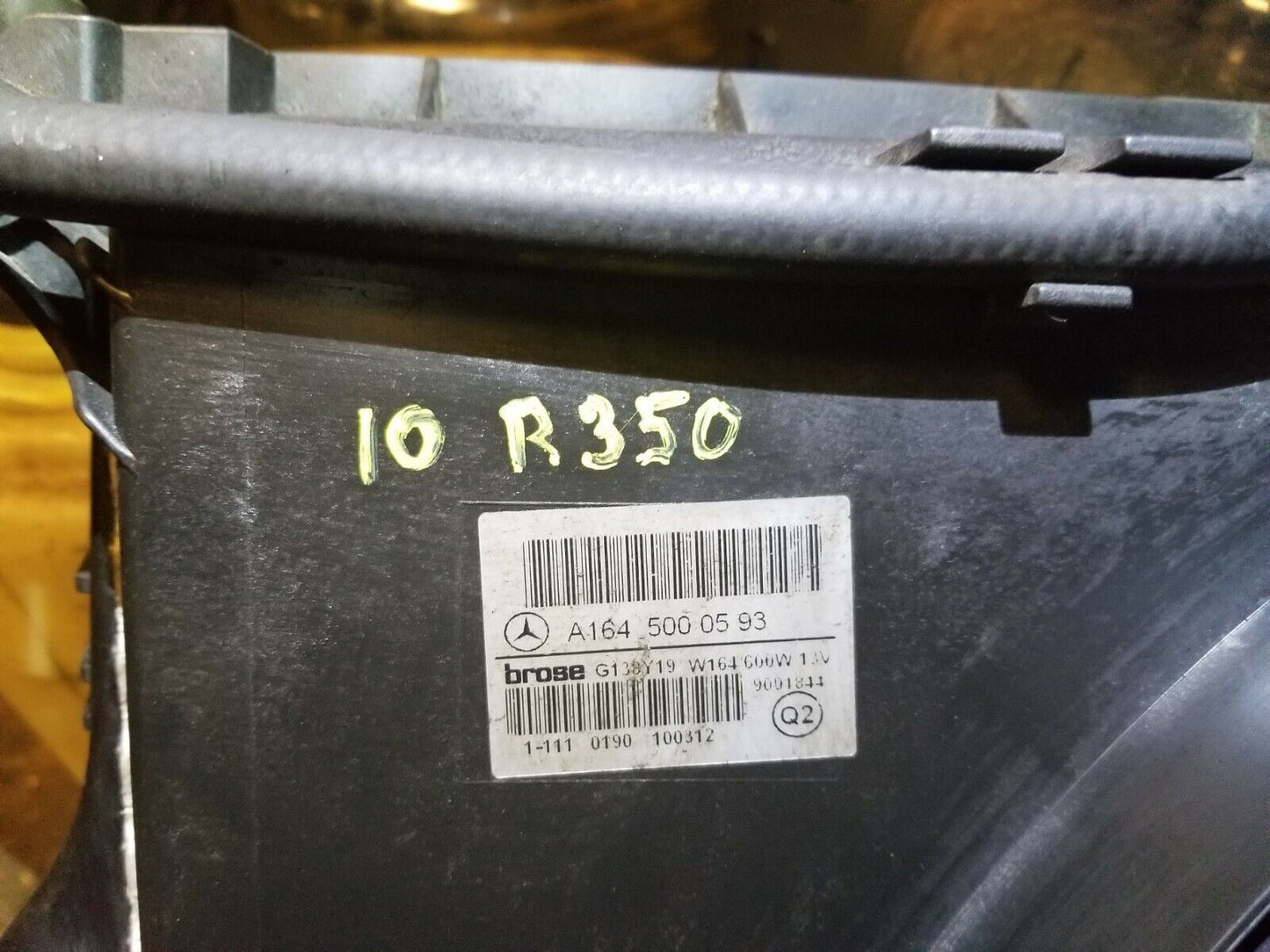07 08 09 10 Mercedes-benz R350 Condencer Radiator Cooling Fan OEM