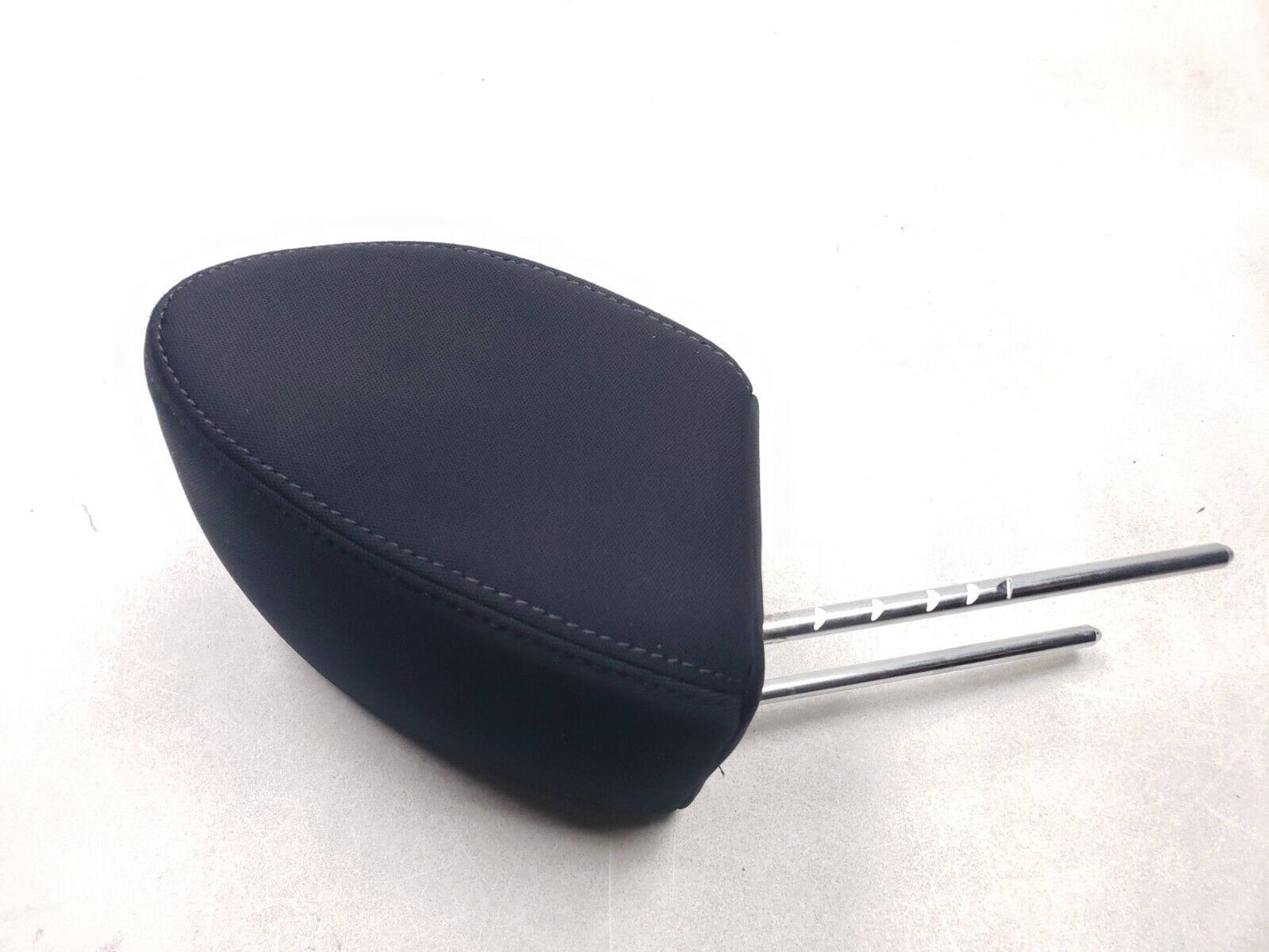 2013-2016 Genesis Coupe Front Seat Headrest Passenger Right OEM