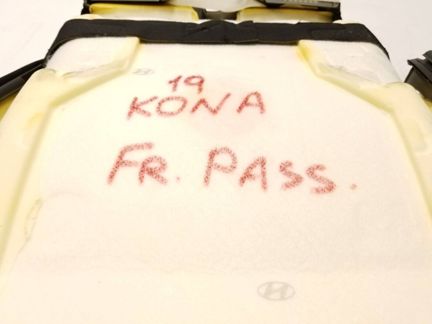 18-21 Hyundai Kona Front Seat Lower Cushion Right Passenger Side OEM 29k Miles