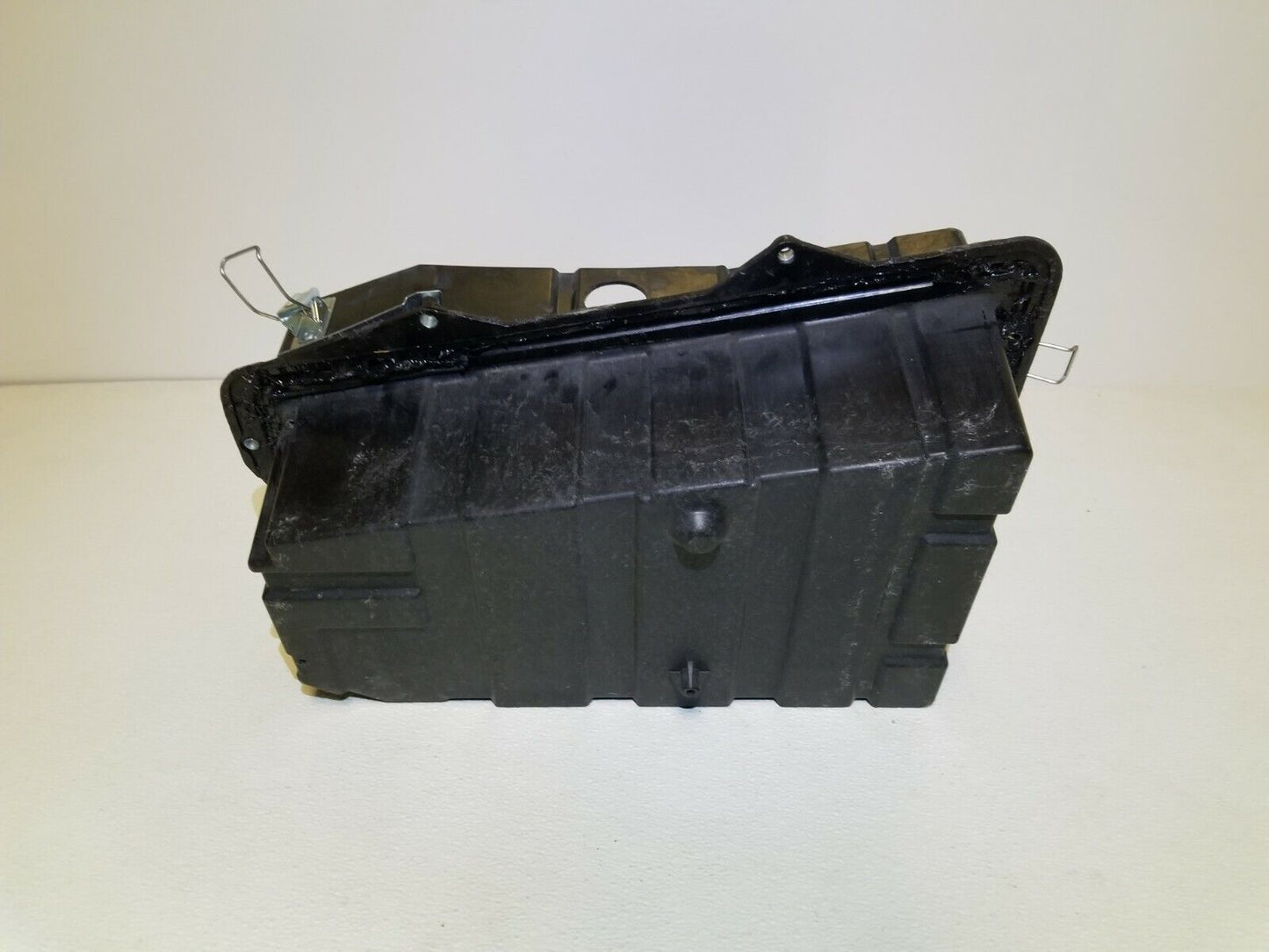 13 14 15  Audi Q7 3.0l Battery Tray OEM 87k Miles