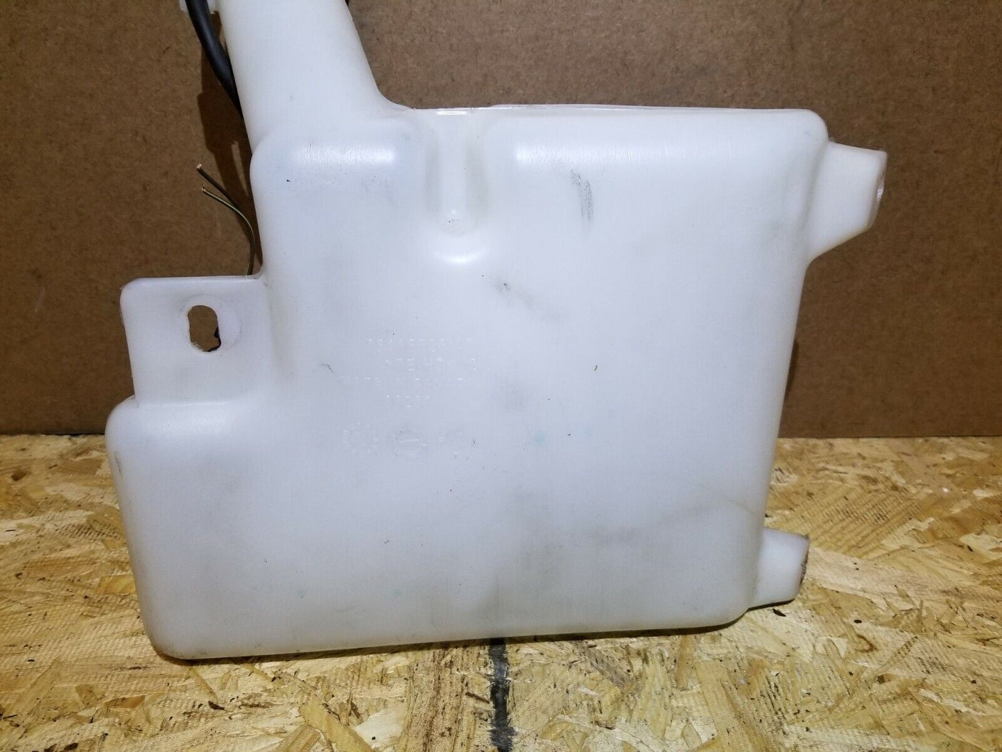 11 12 13 14 Chrysler 200s 3.6l Windshield Washer Fluid Reservoir Tank OEM