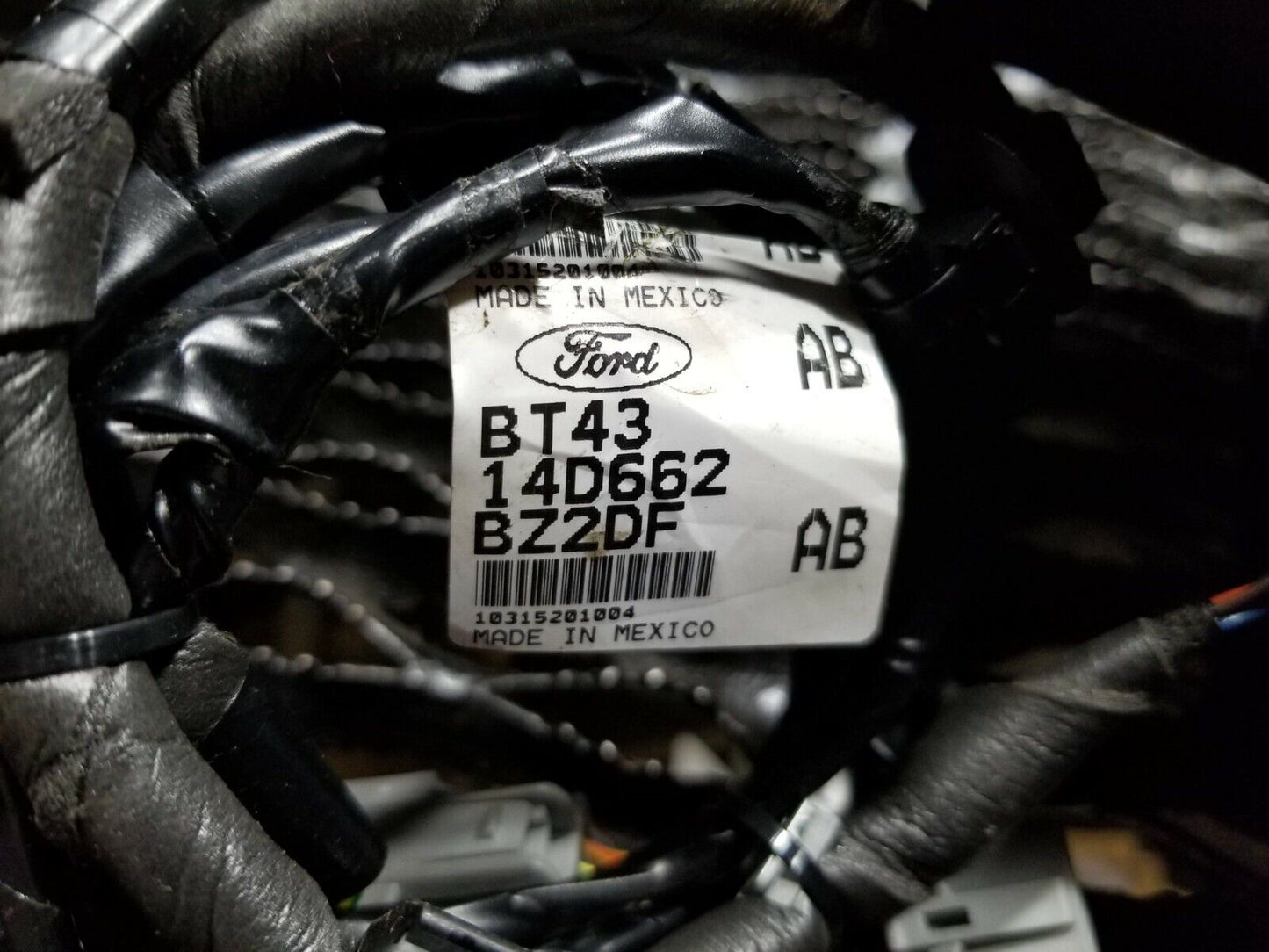 11 12 13 14 Ford Edge Center Console Tray 12v Socket OEM