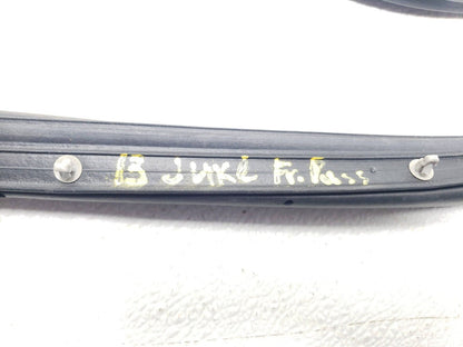 11 12 13 14 Nissan Juke Front Door Weather Strip Seal Passenger Side Right OEM