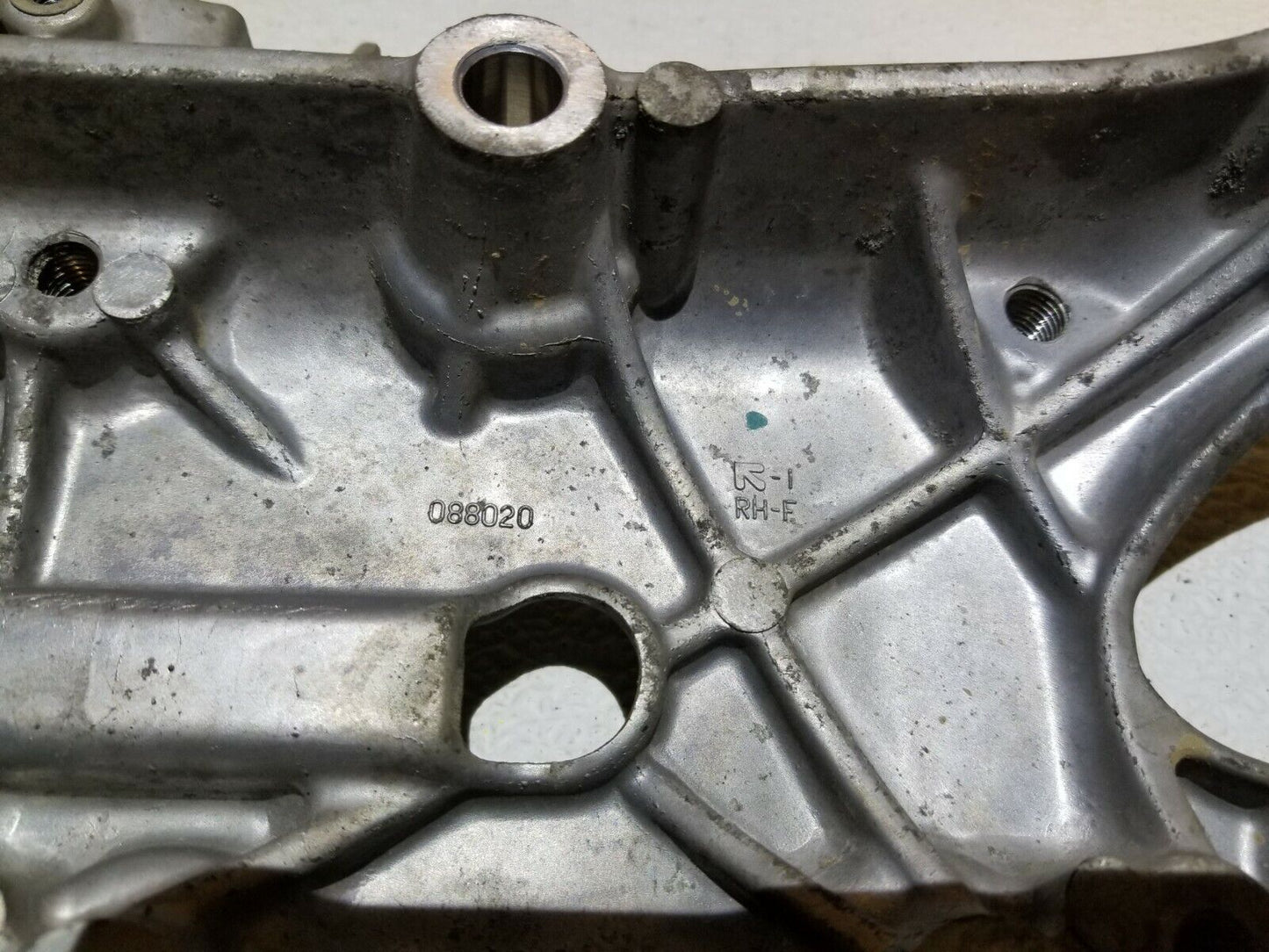 05 06 07 08 Acura Rl Power Steering Rack & Pinion Mounting Bracket OEM