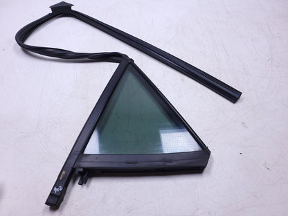 20 21 22 Hyundai Venue Rear Door Vent Window Glass Left Driver Side OEM