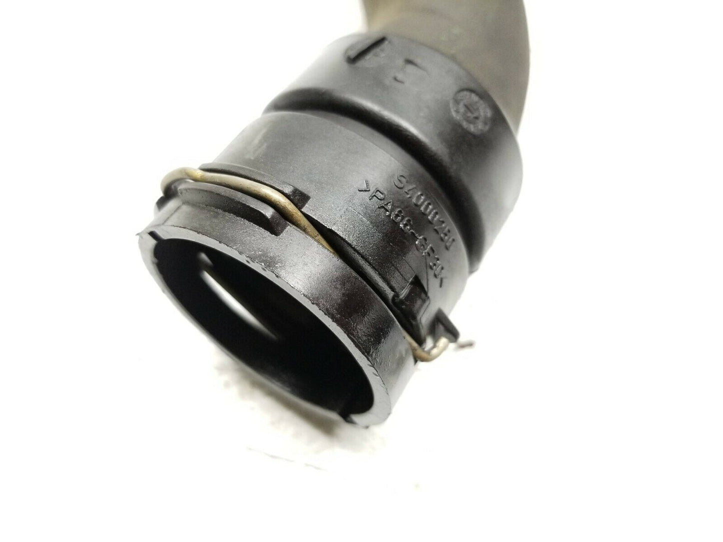 10 11 12 13 Volvo XC60 3.2l Coolant Hose Pipe OEM