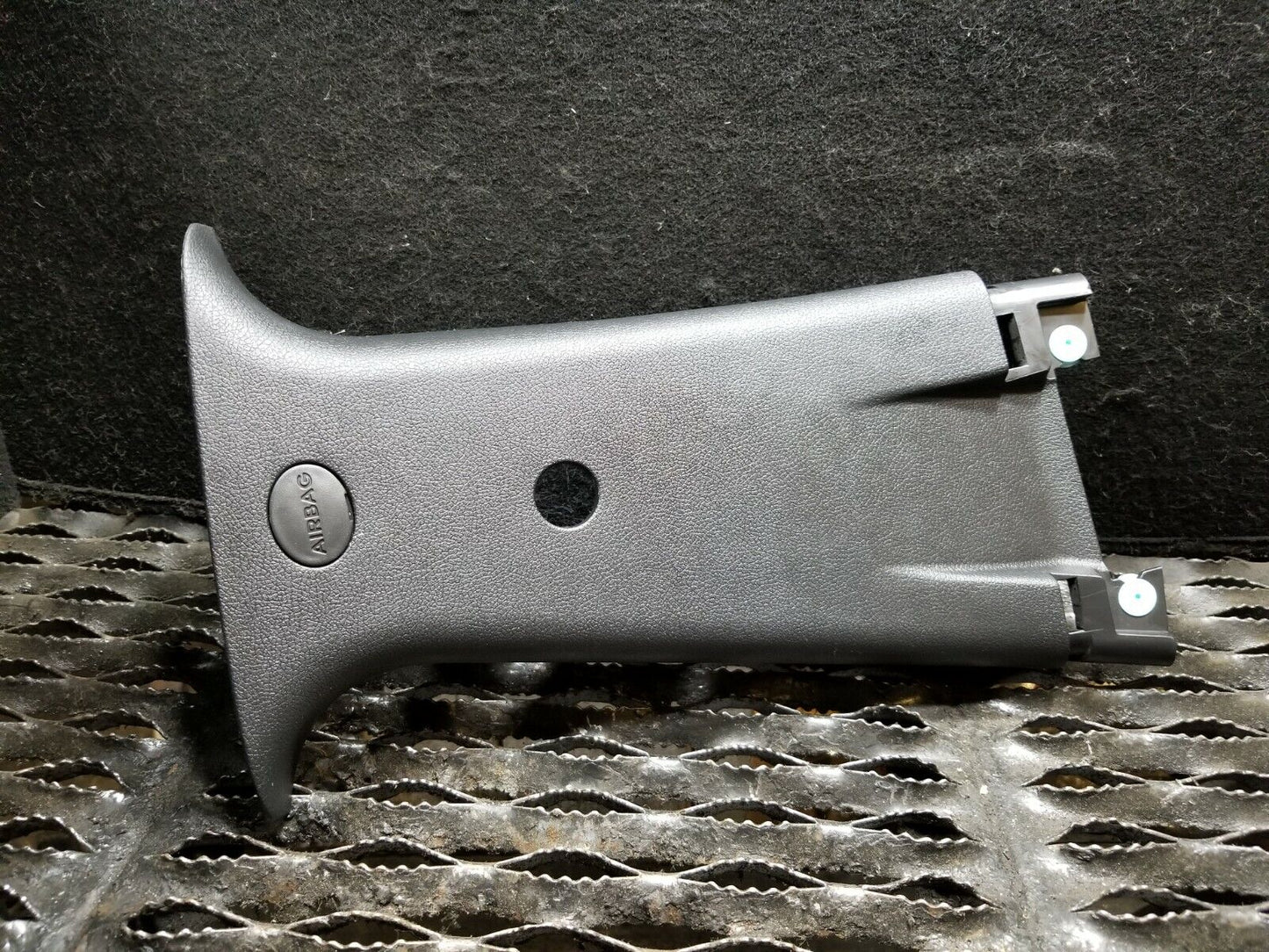 12 13 14 15 16 Hyundai Veloster Center Upper B Pillar Trim Right Pass Side OEM