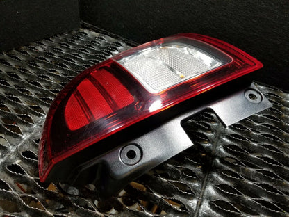 14 15 16 17 Jeep Compass Tail Light Rear Right Passenger Side OEM 30k