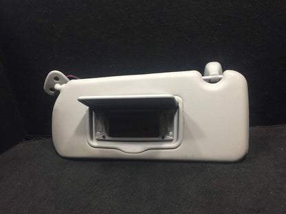 03 04 05 06 07 Cadillac CTS Sun Visor Left Driver Side OEM