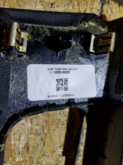 17 18 19 20 Cadillac Xt5 Shifter Trim Bezel W/ Traction Switch OEM 34k