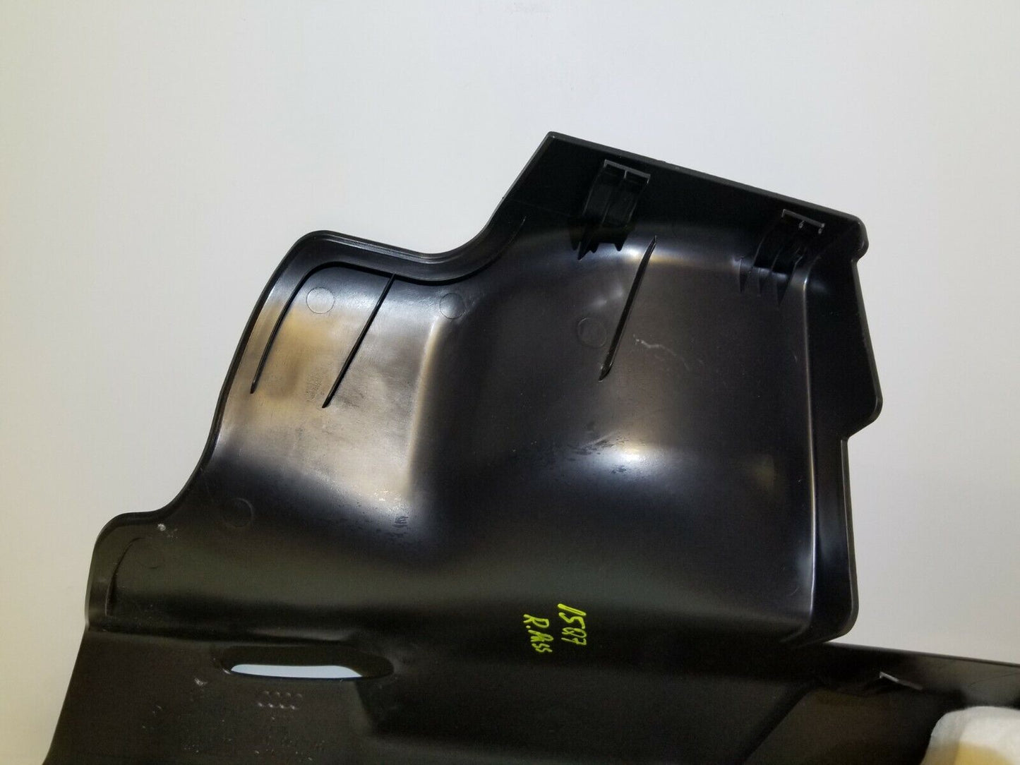 11 12 13 14 15  Audi Q7 Rear Right Pass Side C Pillar Lower Trim OEM 87k Miles