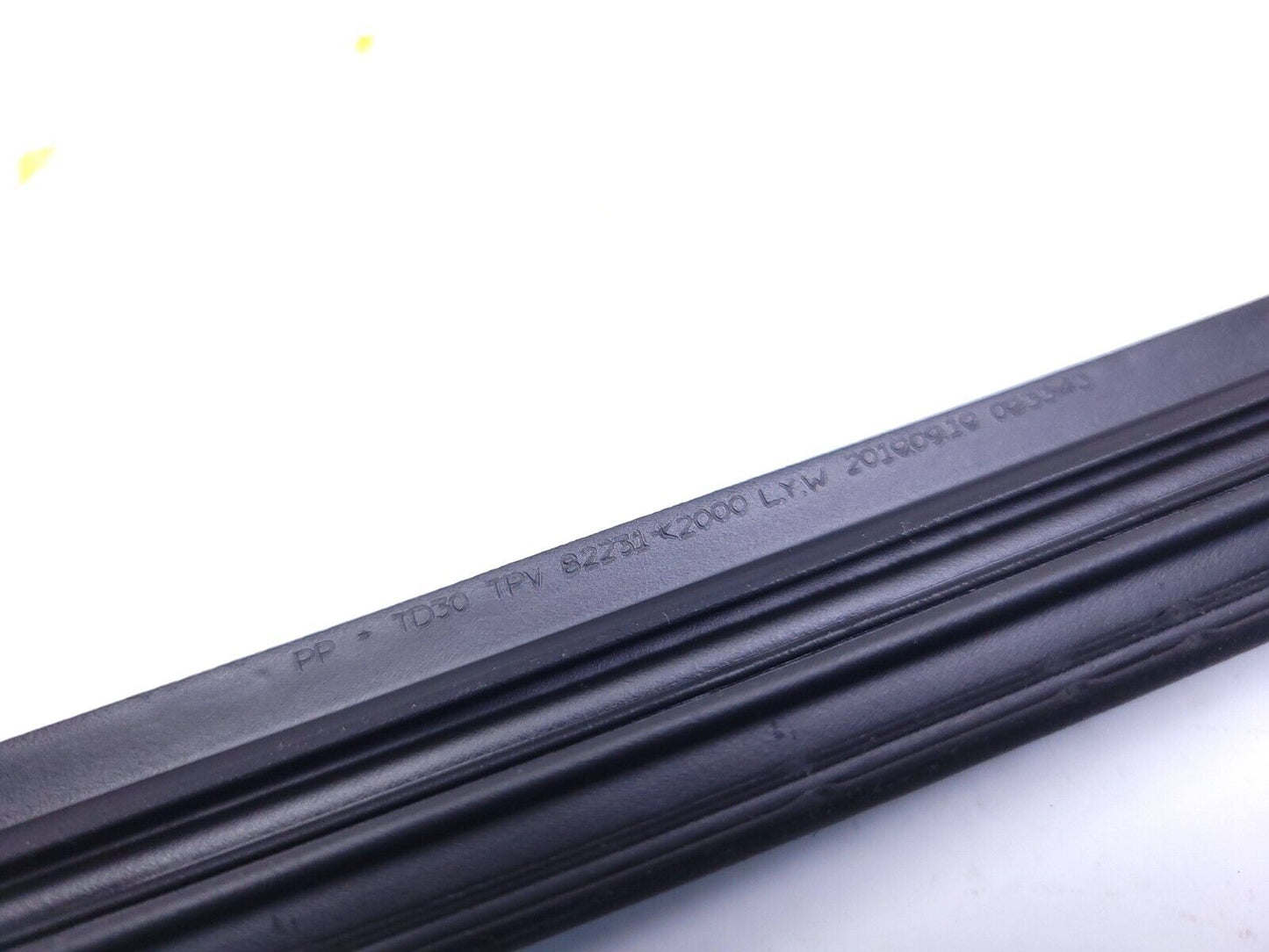 20 21 22 Hyundai Venue Door Window Weatherstrip Belt Seal 4pcs OEM