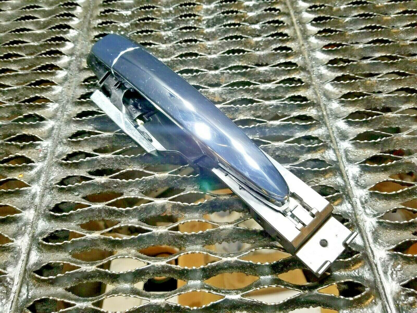 16 17 18 Nissan Sentra Rear Left Driver Side Exterior Door Handle Chrome OEM 40k