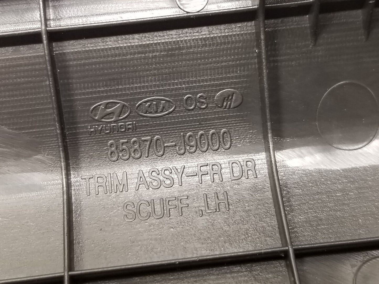 18-21 Hyundai Kona Front Door Sill Scuff Plate Cover Trim Pair OEM 29k Miles