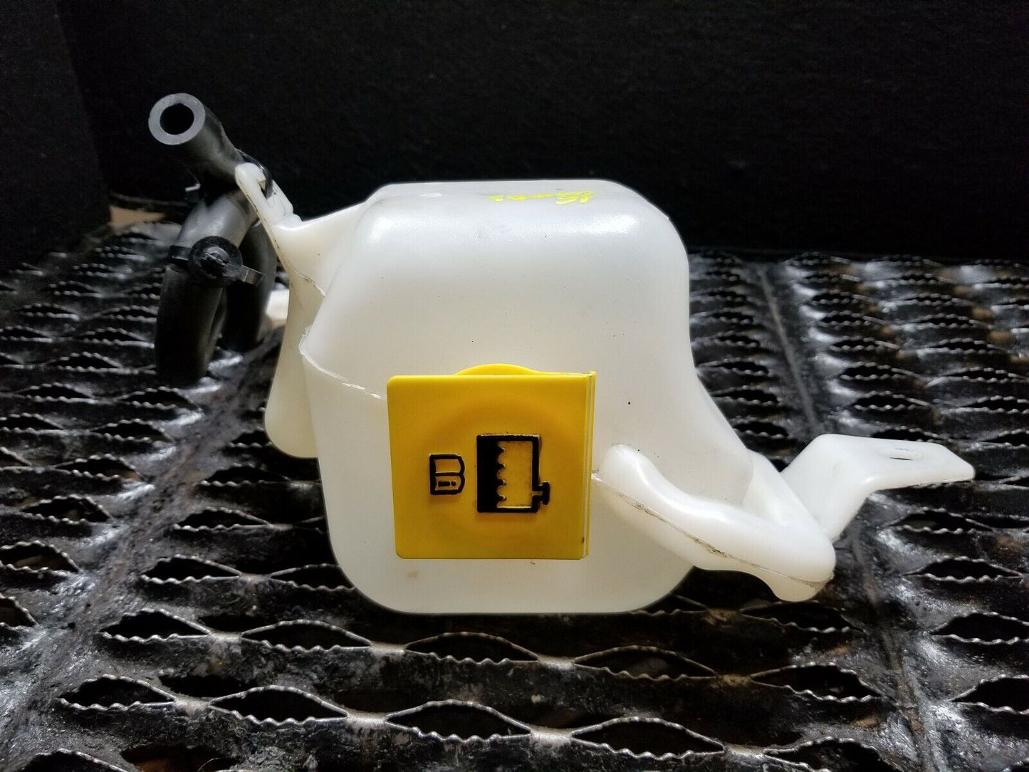 13 14 15 16 17 Jeep Compass 2.4l Engine Coolant Reservoir Bottle OEM 30k