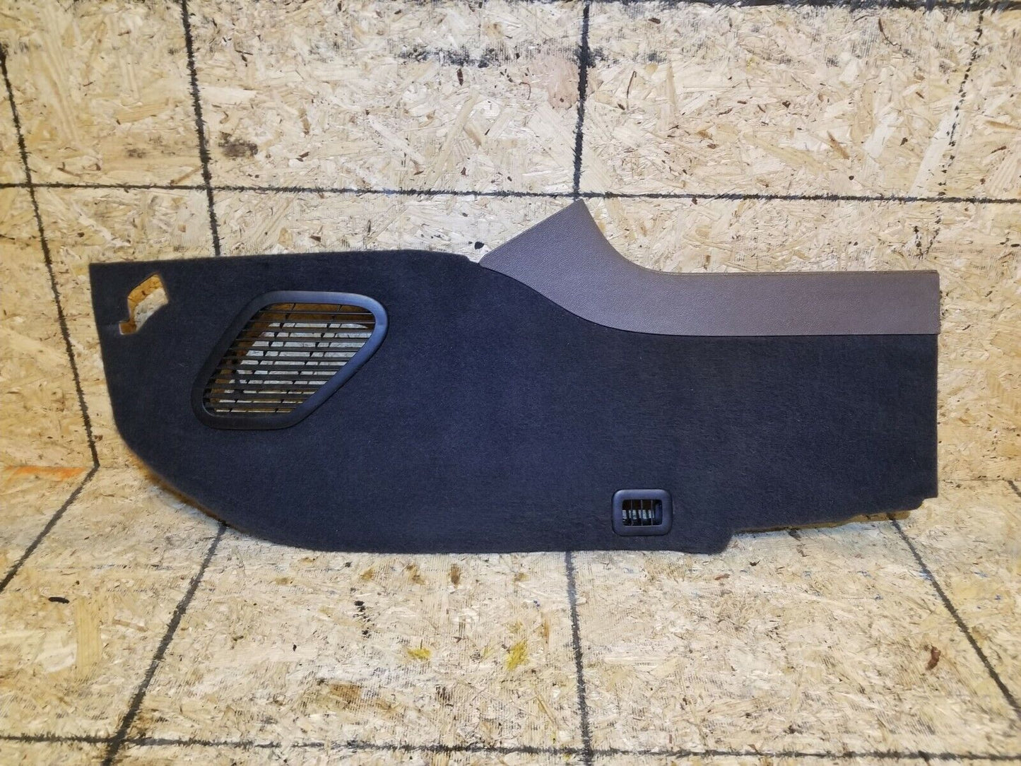 13 14 15 GMC Acadia Center Console Side Panel Left Driver Side 22855014 OEM