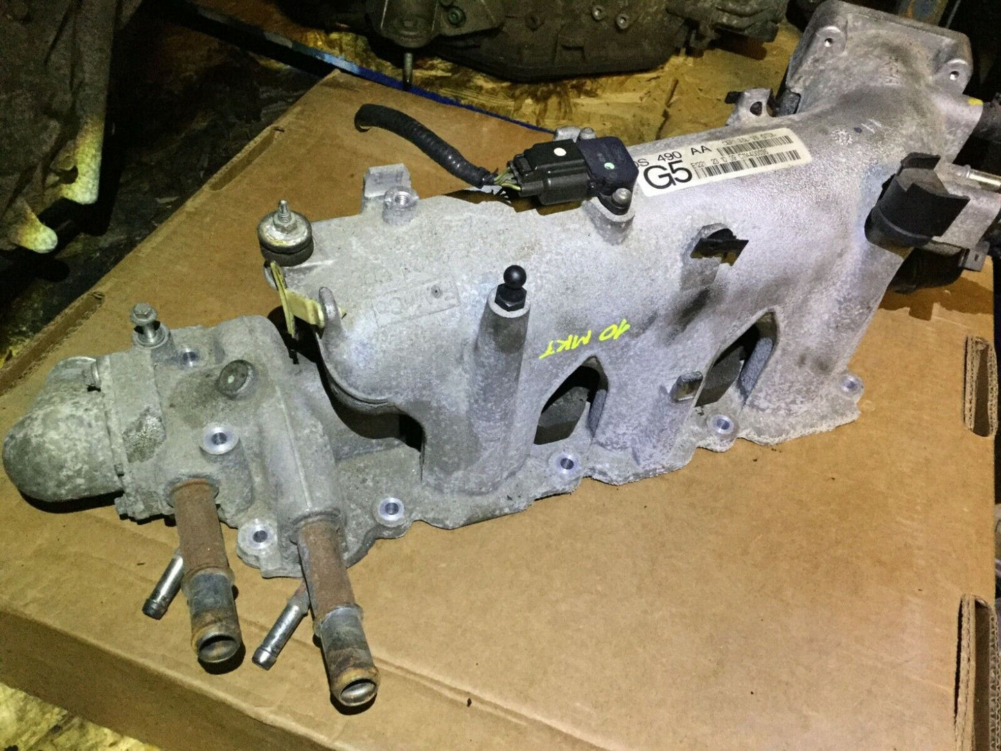 10 11 12 Lincoln MKT 3.5l Turbo Engine Intake Manifold OEM