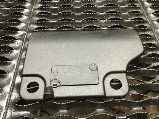 14 15 16 17 Fiat 500l Front Right Pass Under Seat Connector Cover OEM
