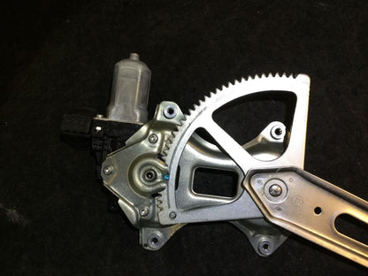 05 06 07 08 09 Toyota Prius Rear Left Dr Side Window Regulator &  Motor  OEM
