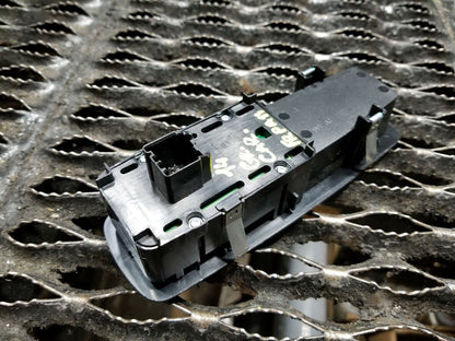 14 2014 Dodge Grand Caravan Front Passenger Right Power Window Switch OEM