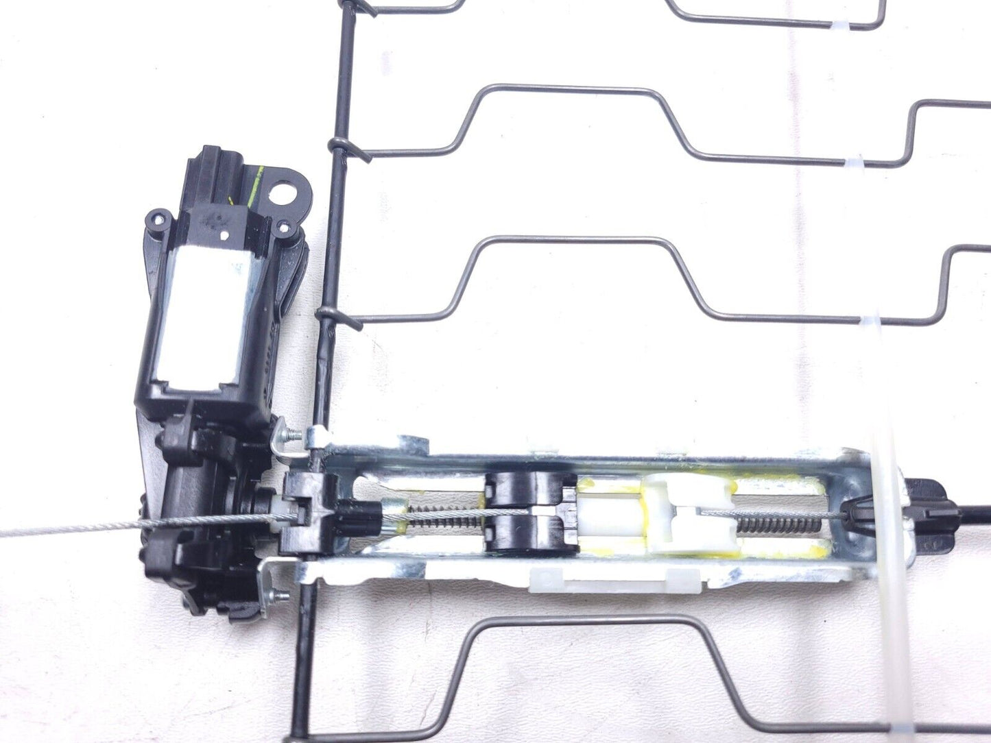 18 19 20 21 Chevrolet Equinox Front Seat Lumbar Support Motor Left Driver OEM