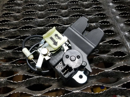 10 11 12 13 14 Hyundai Sonata Trunk Lid Lock Latch Actuator OEM 55k
