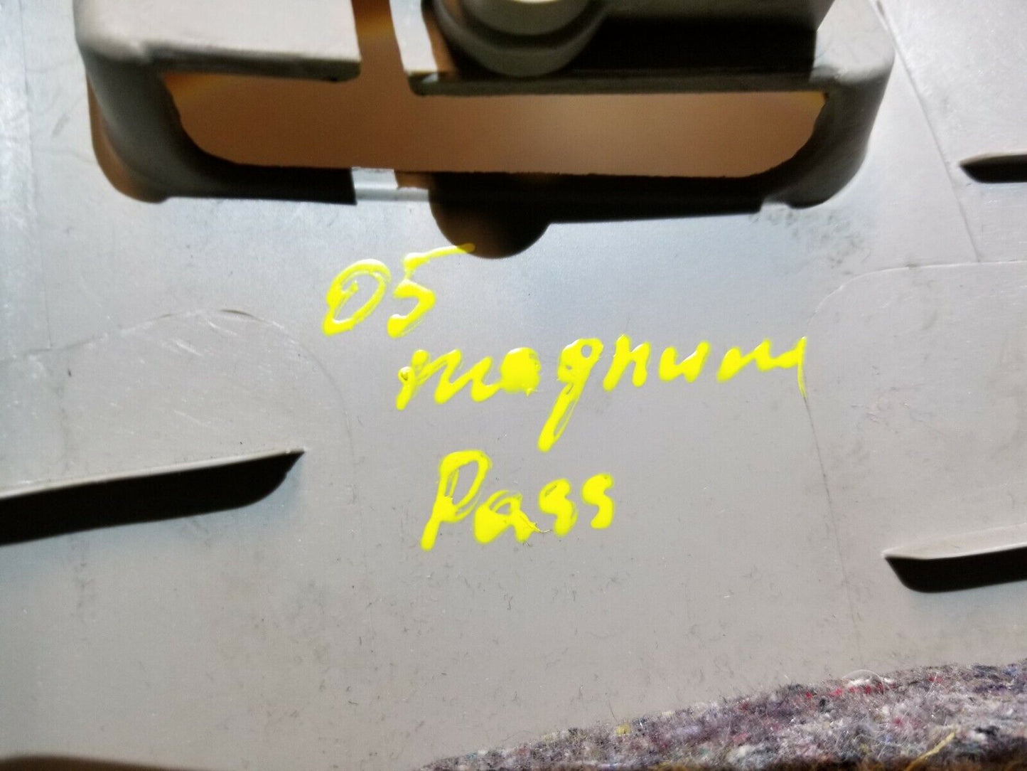 05 06 07 Dodge Magnum Right Passenger Side B Pillar Lower Trim Cover OEM