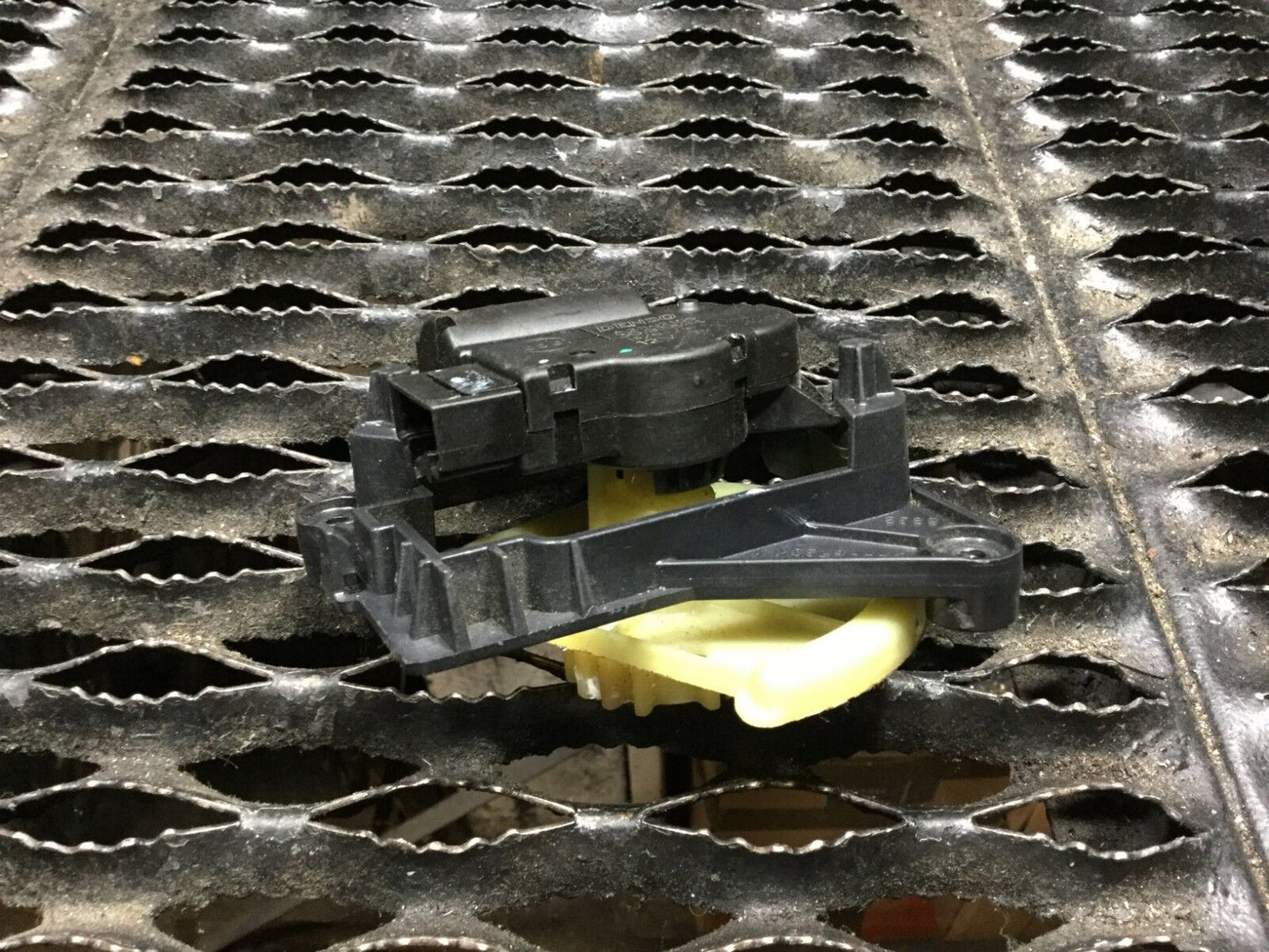 15 16 17 Jeep Renegade AC Core Actuator Servo Flap Motor OEM