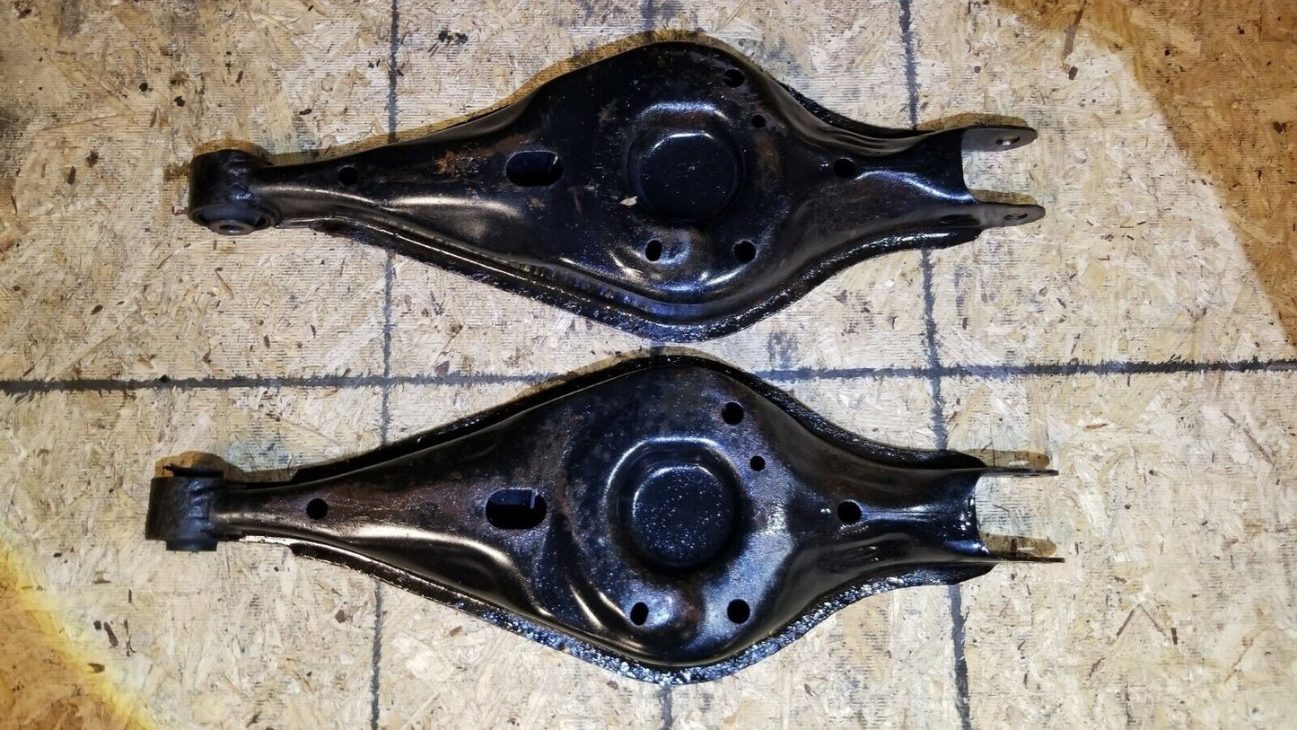 10 11 12 Lincoln MKT Rear Lower Control Arm Left & Right Pair OEM