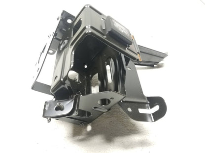 12 13 14 Mercedes-benz C300 Relay Computer Unit Bracket Mount 2045400440 OEM
