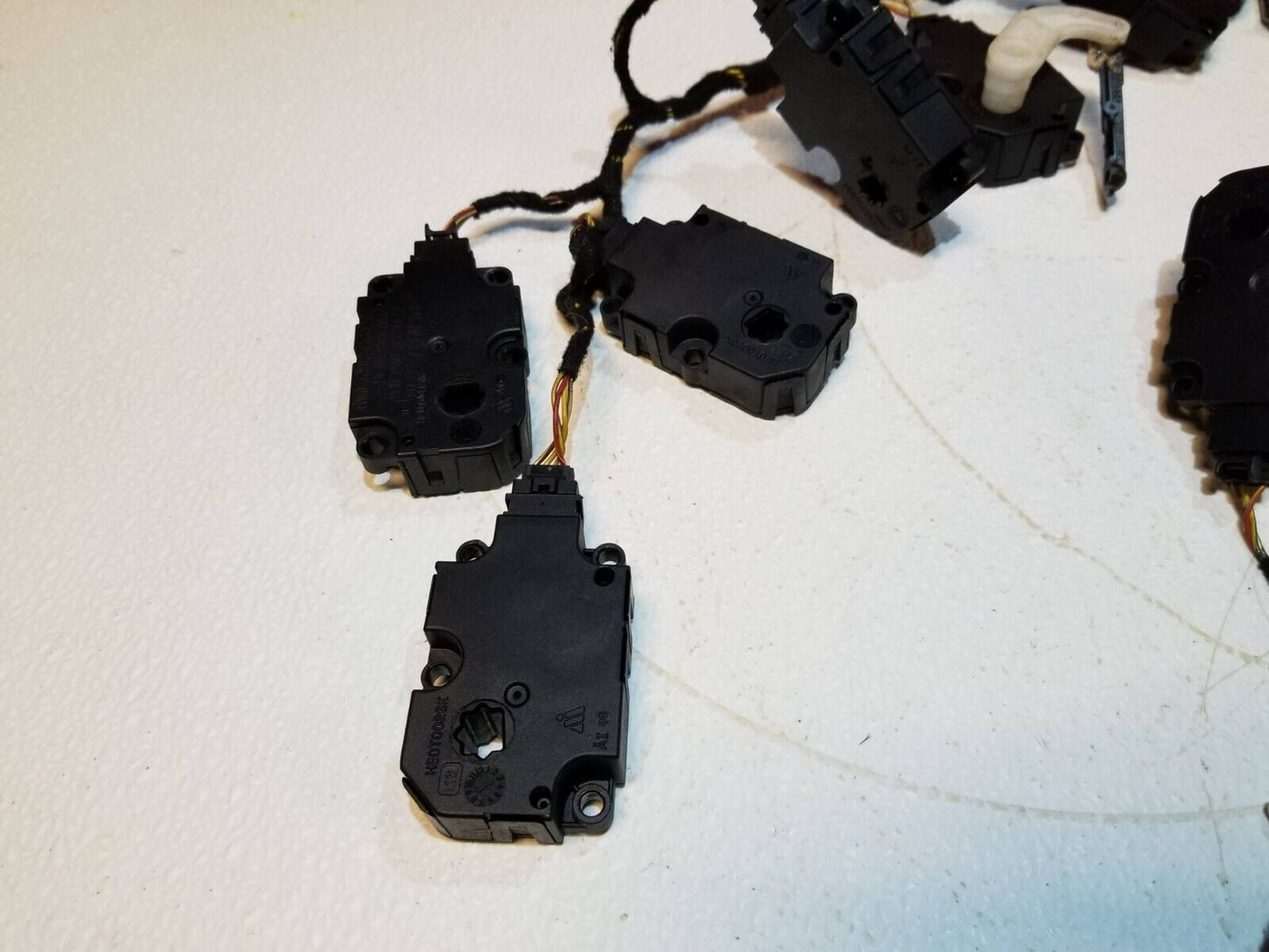 12 13 14 15 Audi A6 A/c AC Heat Door Blend Actuator W/ Wire Harness OEM