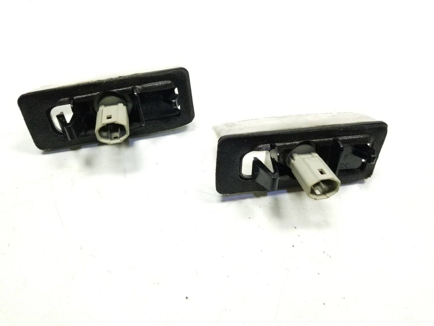 11 12 13 14 15 16 Scion Tc Rear License Plate Light Lamp  2pcs OEM