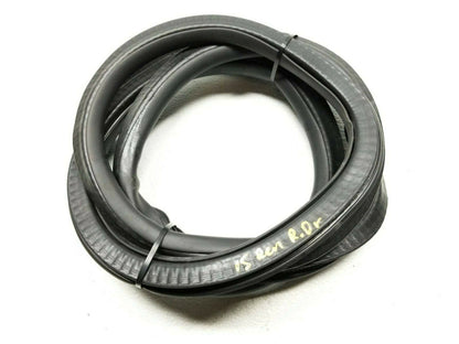 15 16 17 Jeep Renegade Rear Left Driver Door Weatherstrip Seal OEM 62k Miles