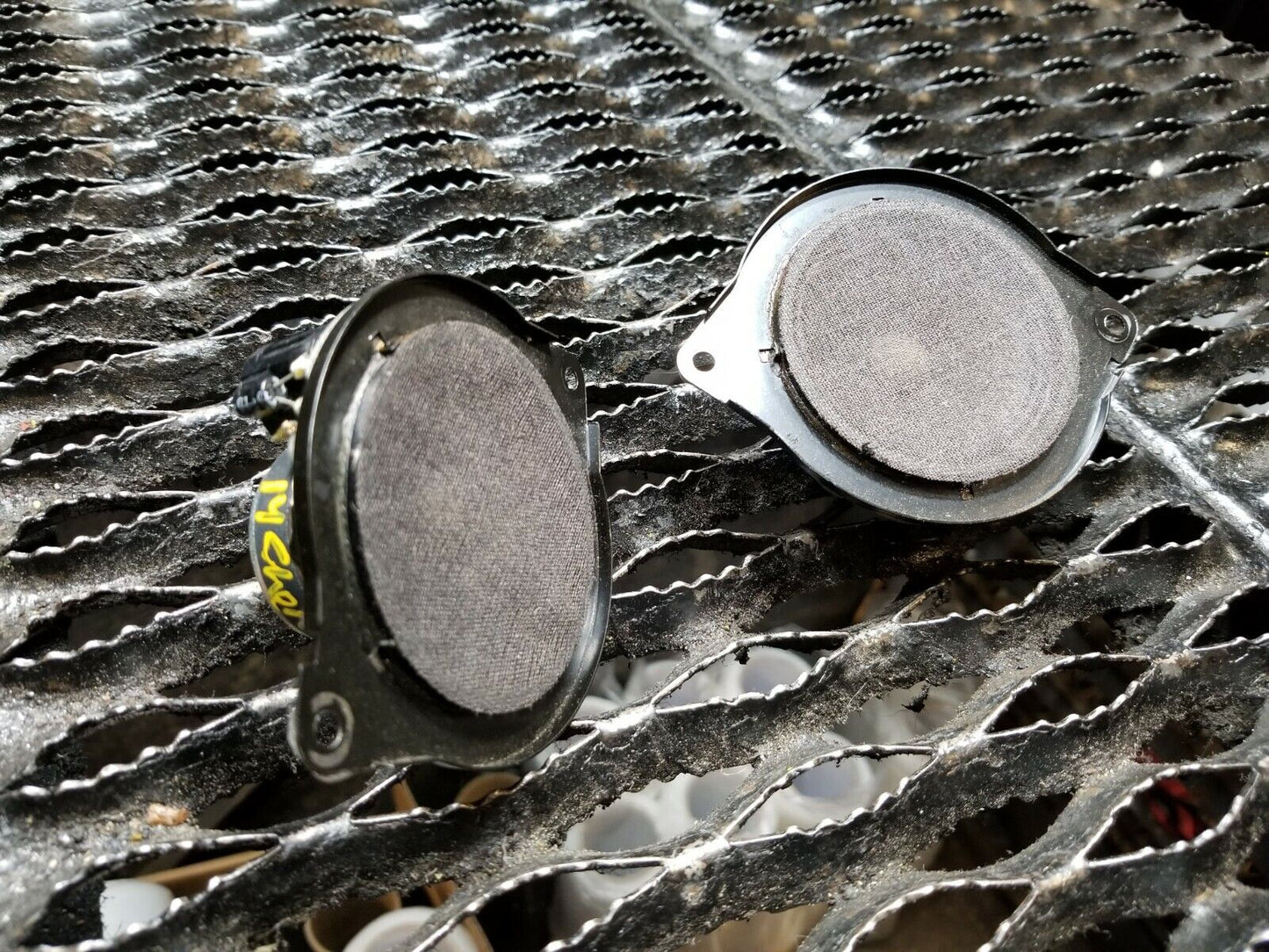 14 15 16 17 Jeep Cherokee Dash Audio Speaker Left & Right Set OEM