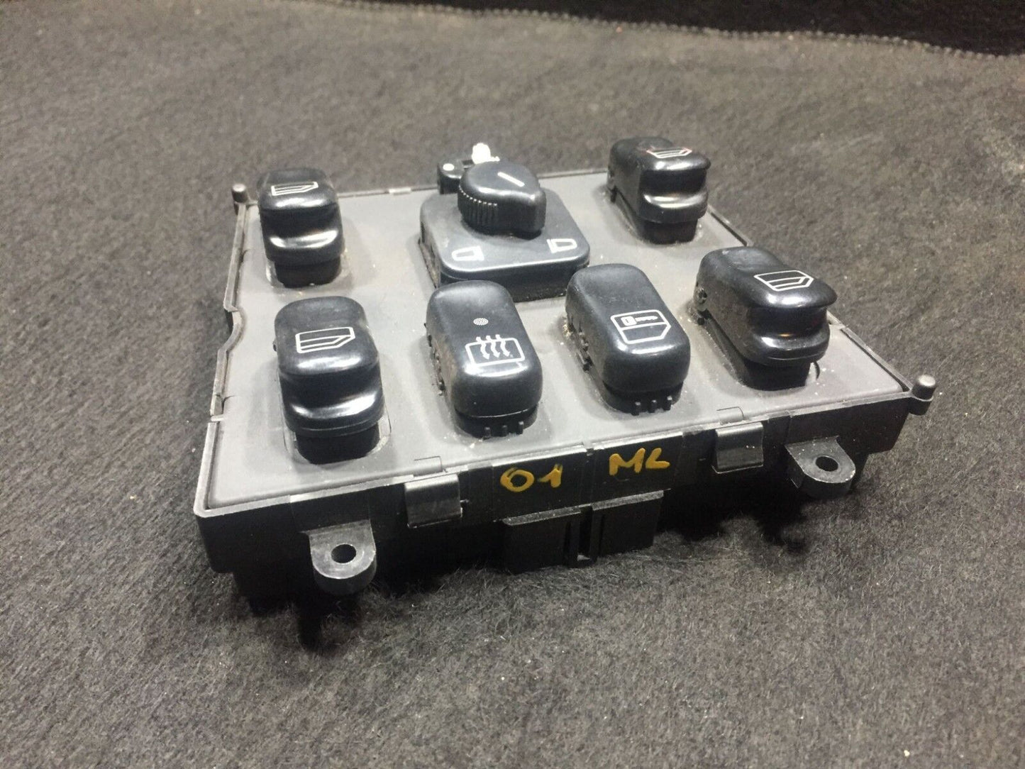 98 99 00 01 Mercedes W163  Power Window Master Control Switch 1638206610 OEM D34