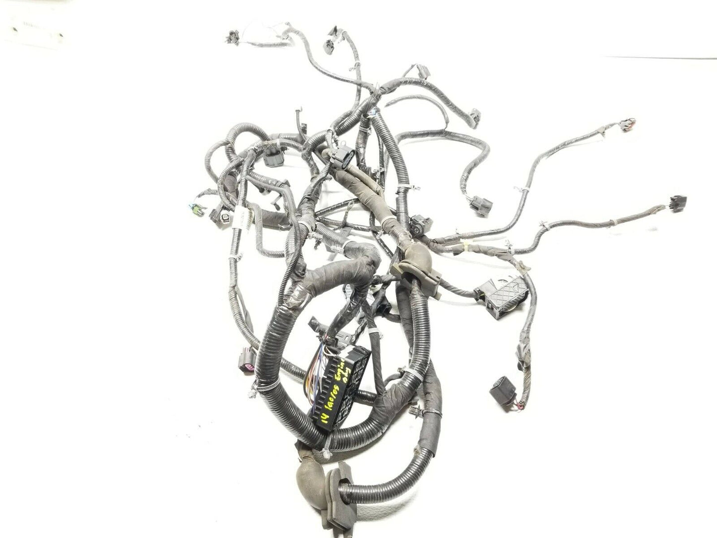 14 15 16 Buick Lacrosse 2.4l Engine Motor Wire Harness  OEM 60k