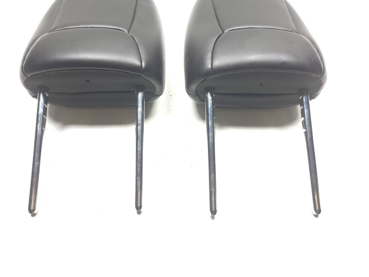 14 15 16 17 18 Jeep Cherokee Front Seat Headrest Left & Right 2pcs OEM