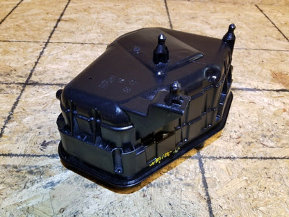 11 12 Dodge Caliber 2.0l Air Cleaner Box OEM