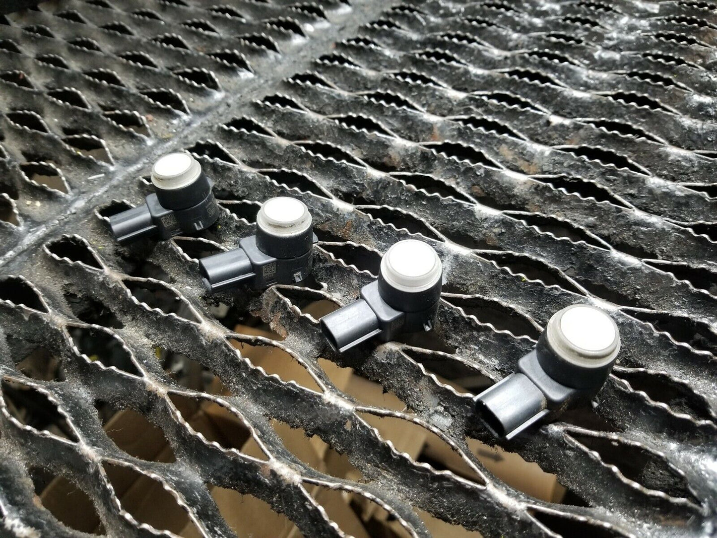 13 14 15 GMC Acadia Parking Assist Sensor 4pcs OEM