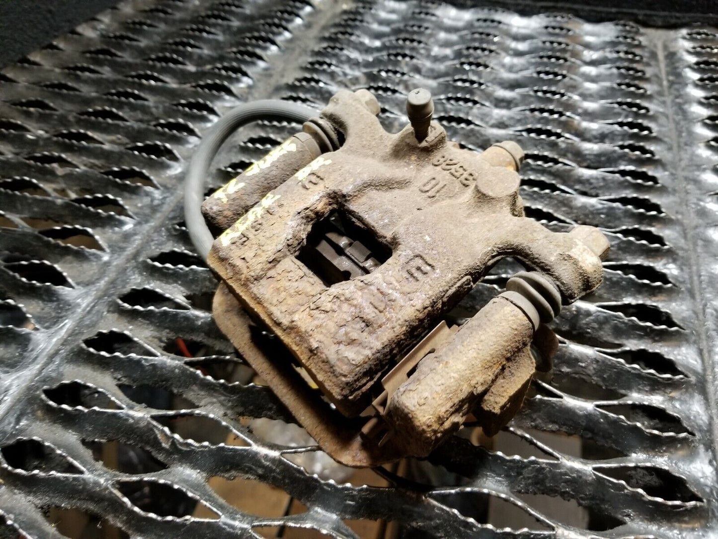 11 12 13 14 Nissan Juke Rear Brake Caliper Left Driver Side OEM