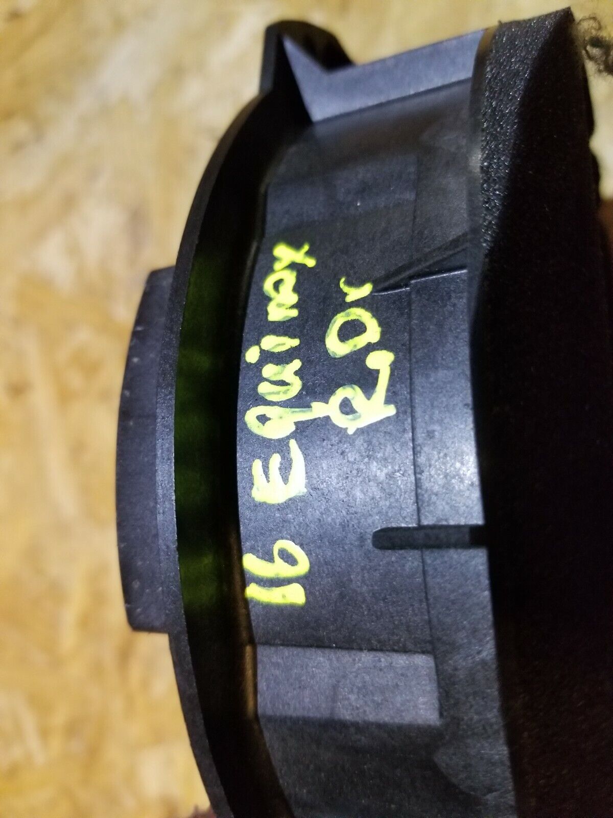 15 16 17 Chevrolet Equinox Rear Door Audio Speaker  23267079 OEM 24k