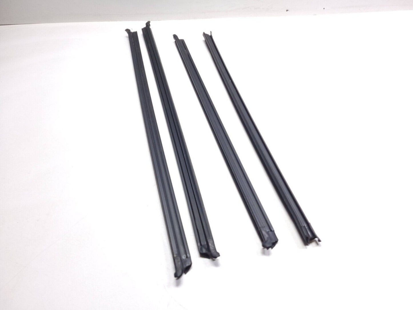 12-19 Volkswagen Passat B7 Door Window Inner Weatherstrip Seal 4pcs OEM
