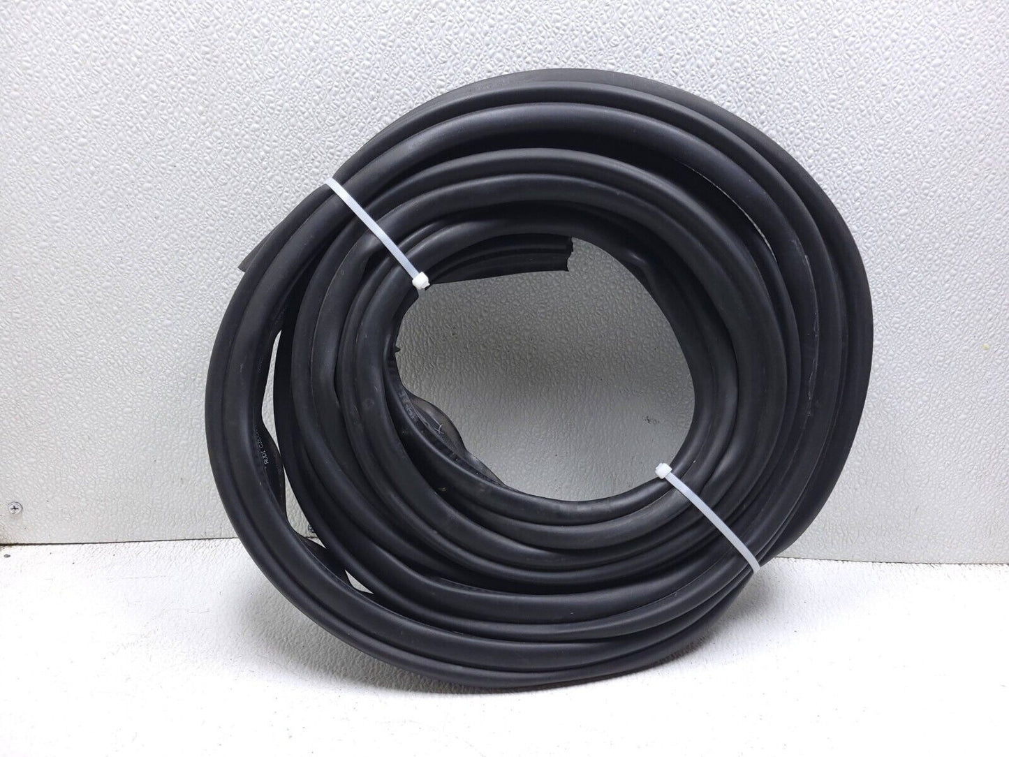 12 13 14 15 16 17 Audi A7 Trunk Weatherstrip Seal Rear OEM