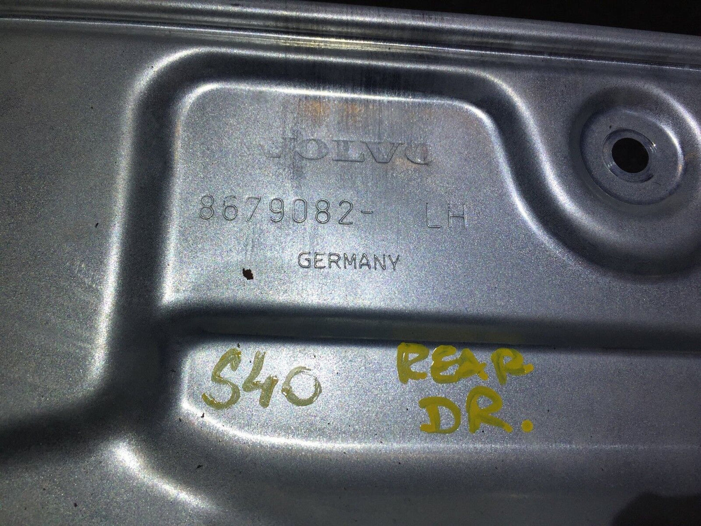 06 07 08 09 11 Volvo S40 Rear Left Door Window Regulator Panel Driver Side OEM
